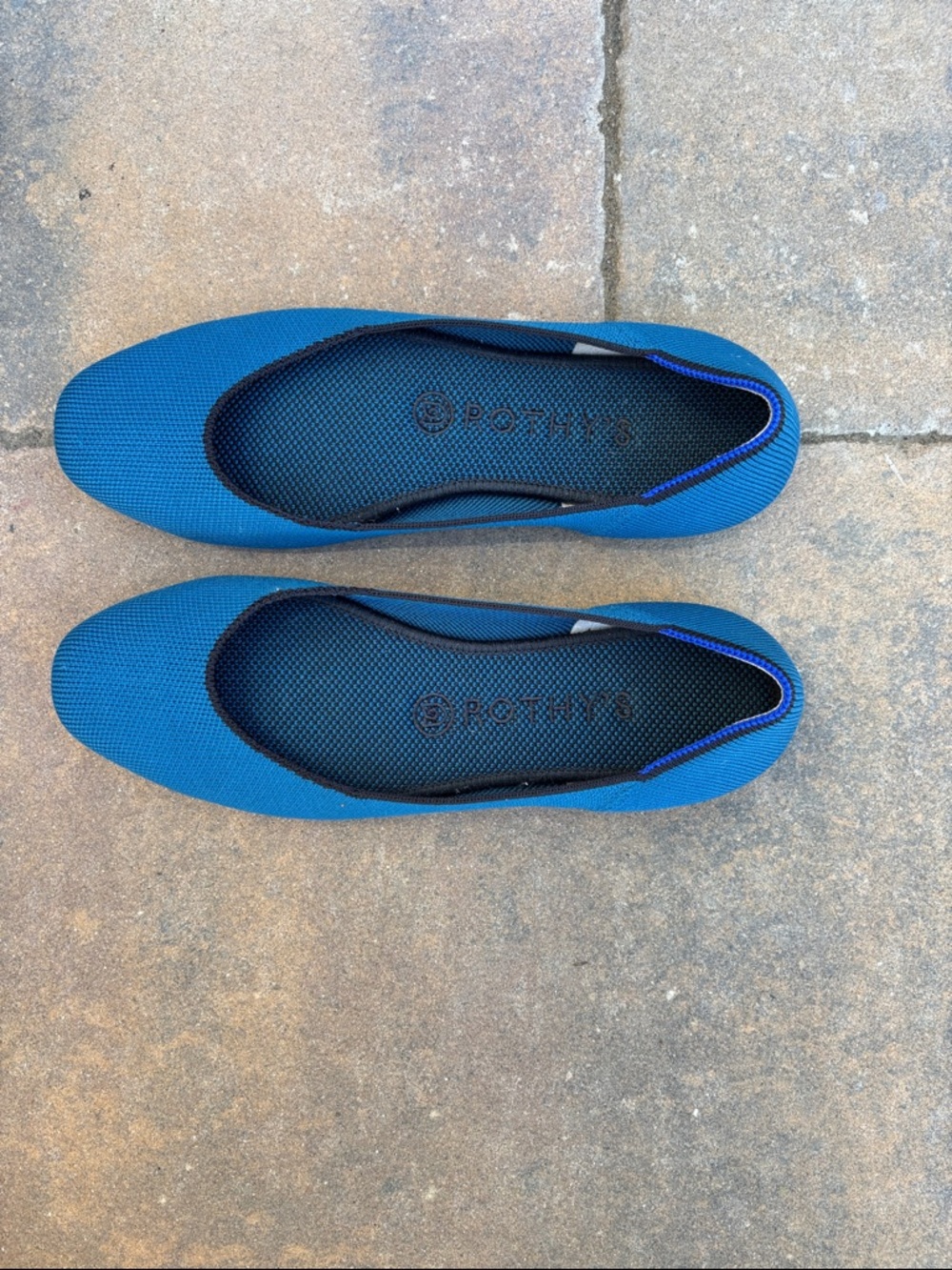 Rothy's Retired Round Toe Electric Blue Knit Slip-On Flats - Picture 2 of 16